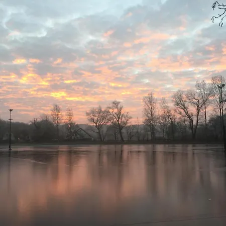 Seasons Garden House 2025 *